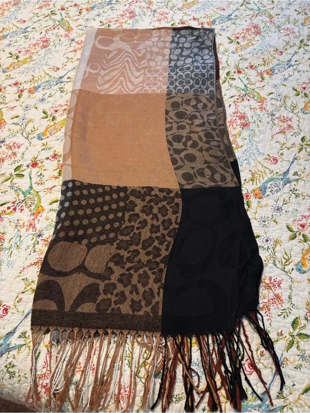 Womens Multi-Tone Patterned Fringed Scarf - Brown/Black